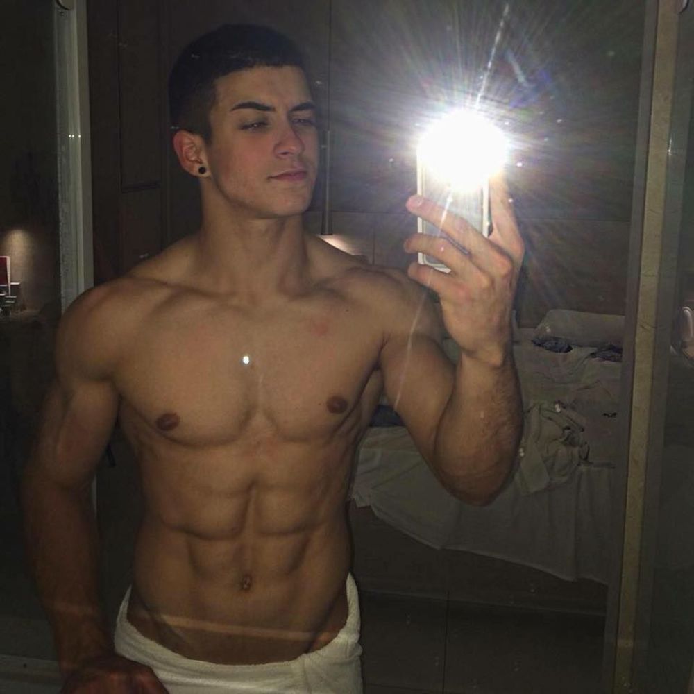 Meet your Posher, Omar